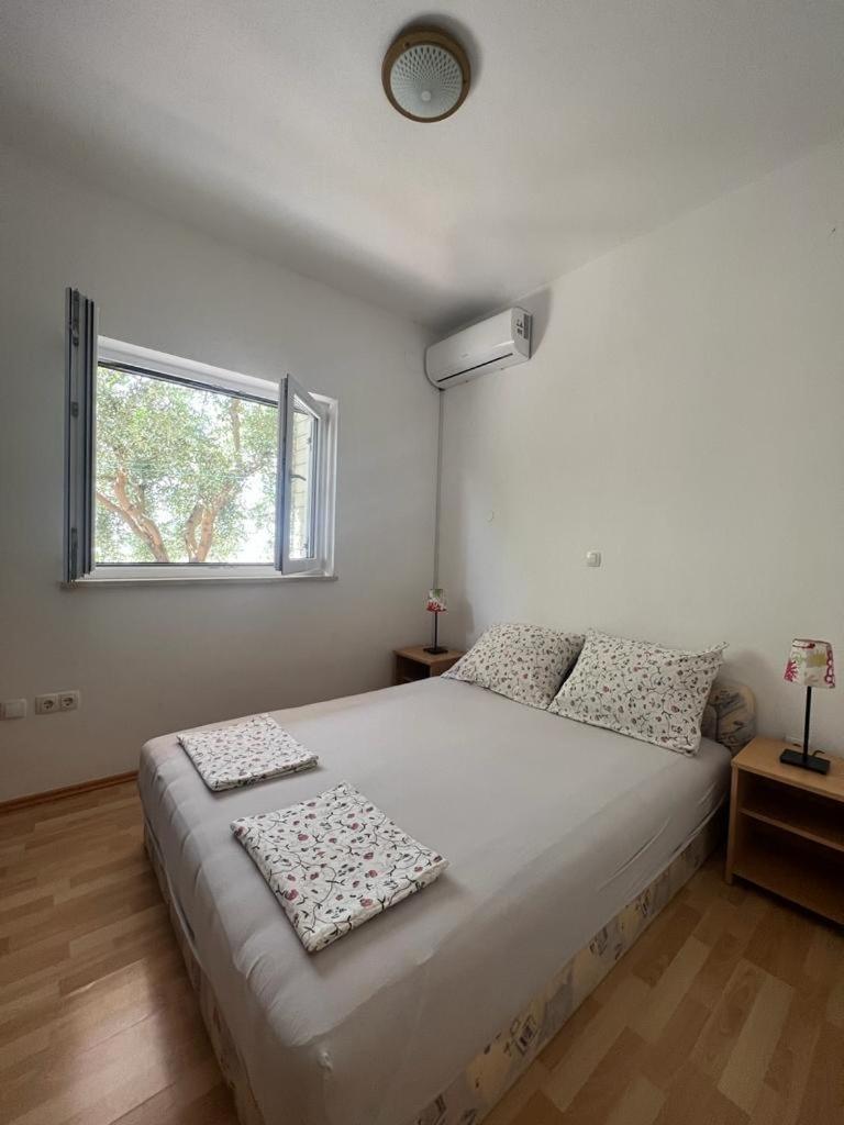 Apartments Paulina Trogir Zewnętrze zdjęcie