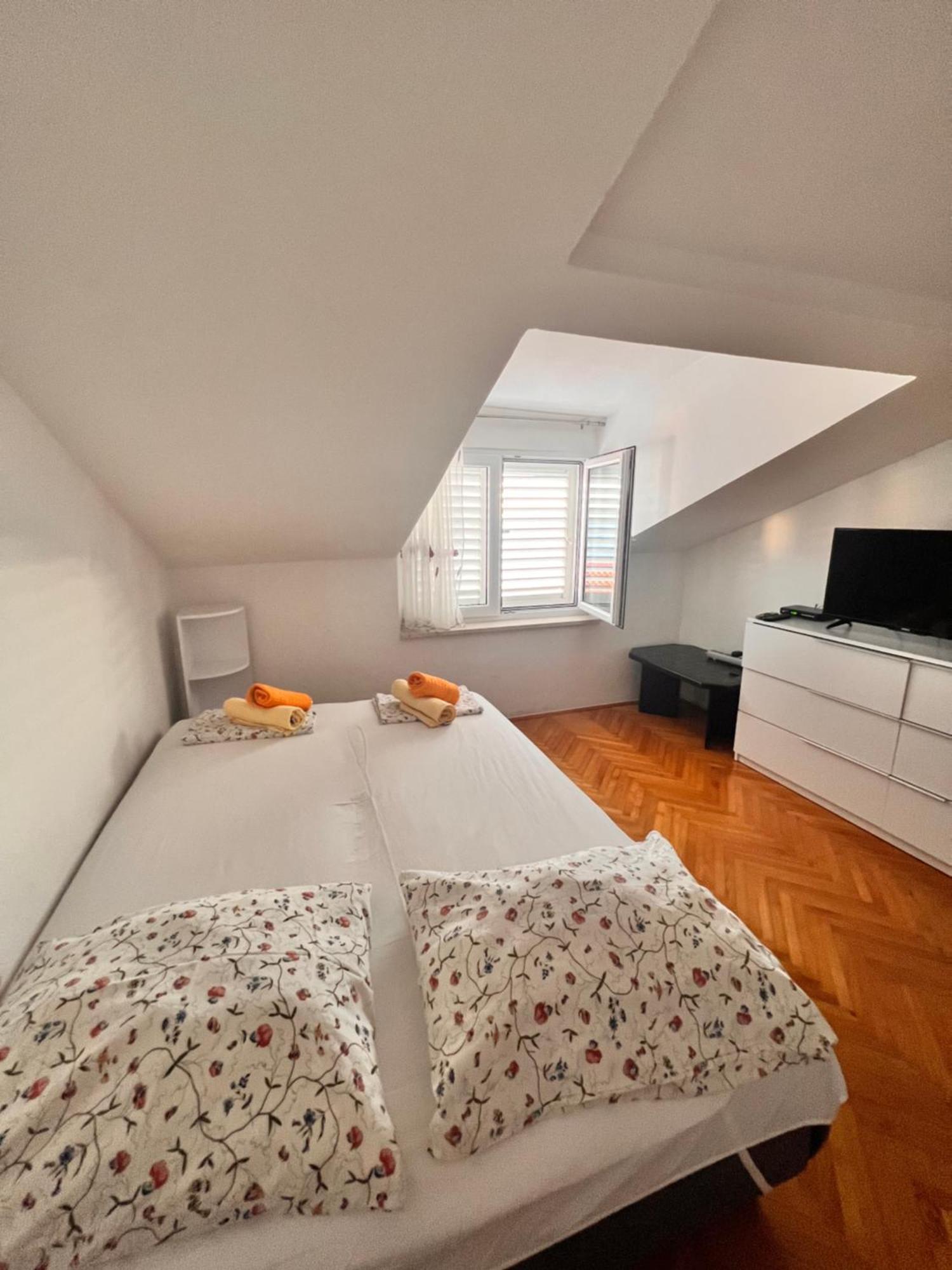 Apartments Paulina Trogir Zewnętrze zdjęcie